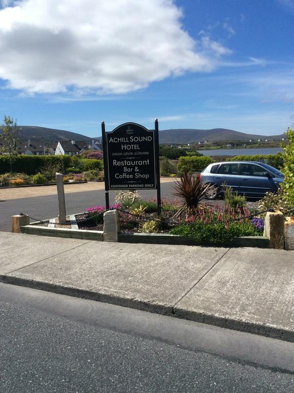 Achill Sound Hotel - Ostan Ghob A'Choire Exterior photo